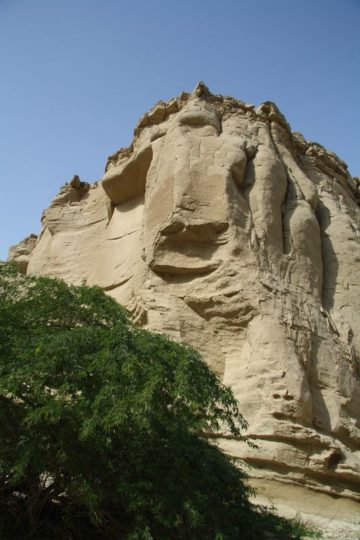 استان ها-هرمزگان-قشم-چاه کوه
