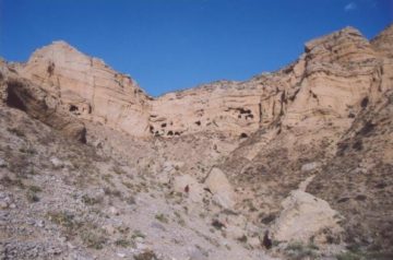 خراسان شمالی-شیروان-غارهای هنامه-1387