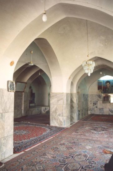 استان ها-قم-روستای وشنوه-آستانه زینب خاتون-1383