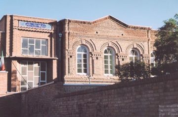 استان ها-آذربایجان شرقی-تبریز-مدرسه و کلیسای سرکیس مقدس-1387