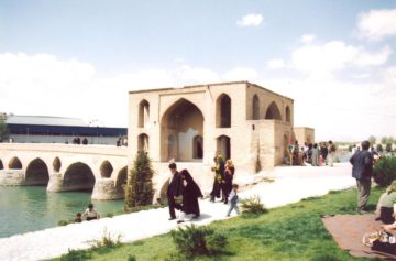 استان ها-اصفهان-پل شهرستان (زاینده رود)