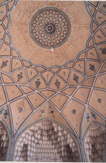 استان ها-اصفهان-کاشان-مدرسه آقابزرگ-مهر 1384