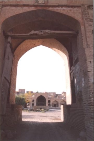 استان ها-سمنان-شاهرود-مجموعه کاروانسرای میاندشت-1383