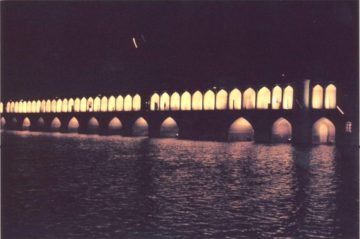 استان ها-اصفهان-سی و سه پل (در شب)