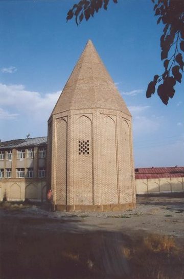 استان ها-همدان-برج قربان-1386