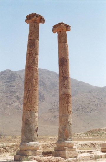 استان ها-استان مرکزی-محلات-روستای خورهه-معبد سلوکی ها-1380
