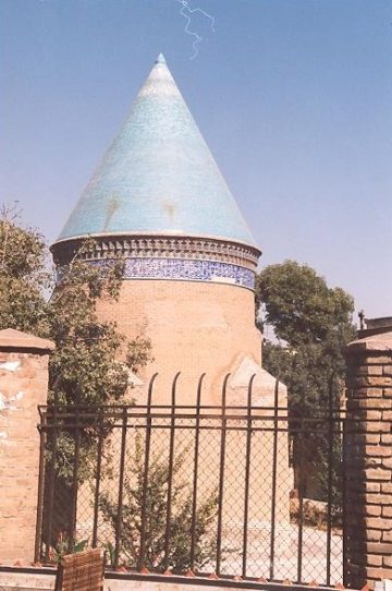 استان ها-قزوین-آرامگاه حمداله مستوفی-1386