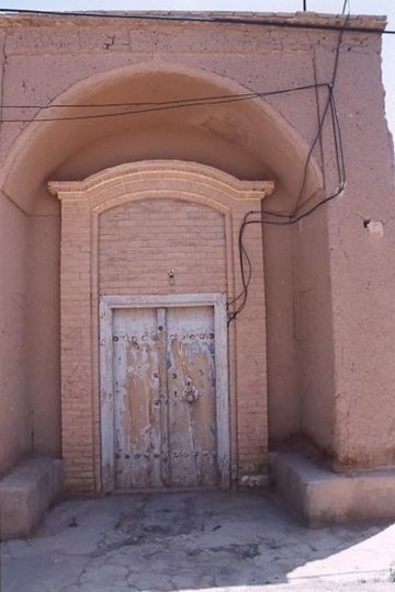 استان ها-یزد-روستای چم-آتشکده سروچم-1384