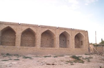 استان ها-قزوین-آوج-کاروانسرای عباسی-1383