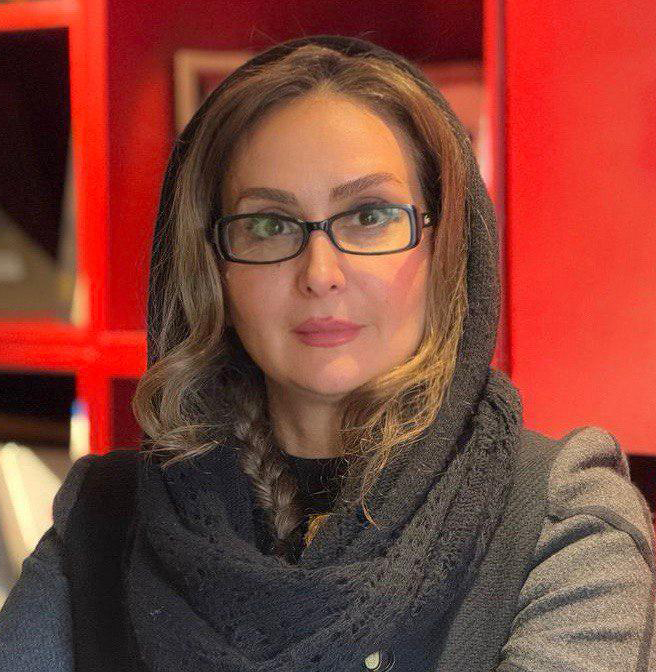 دربارۀ این مقاله بیشتر بخوانید شراره رضوی محمودآبادی