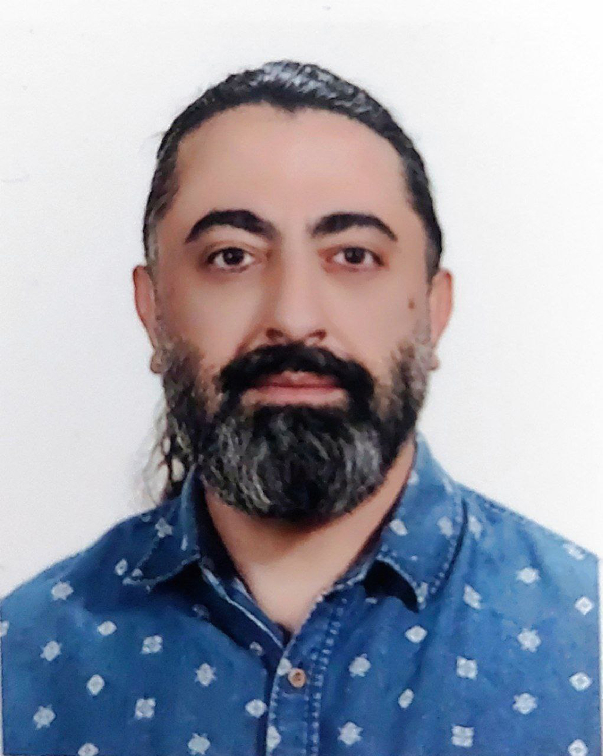 دربارۀ این مقاله بیشتر بخوانید سید دانیال تقوی اهرمی